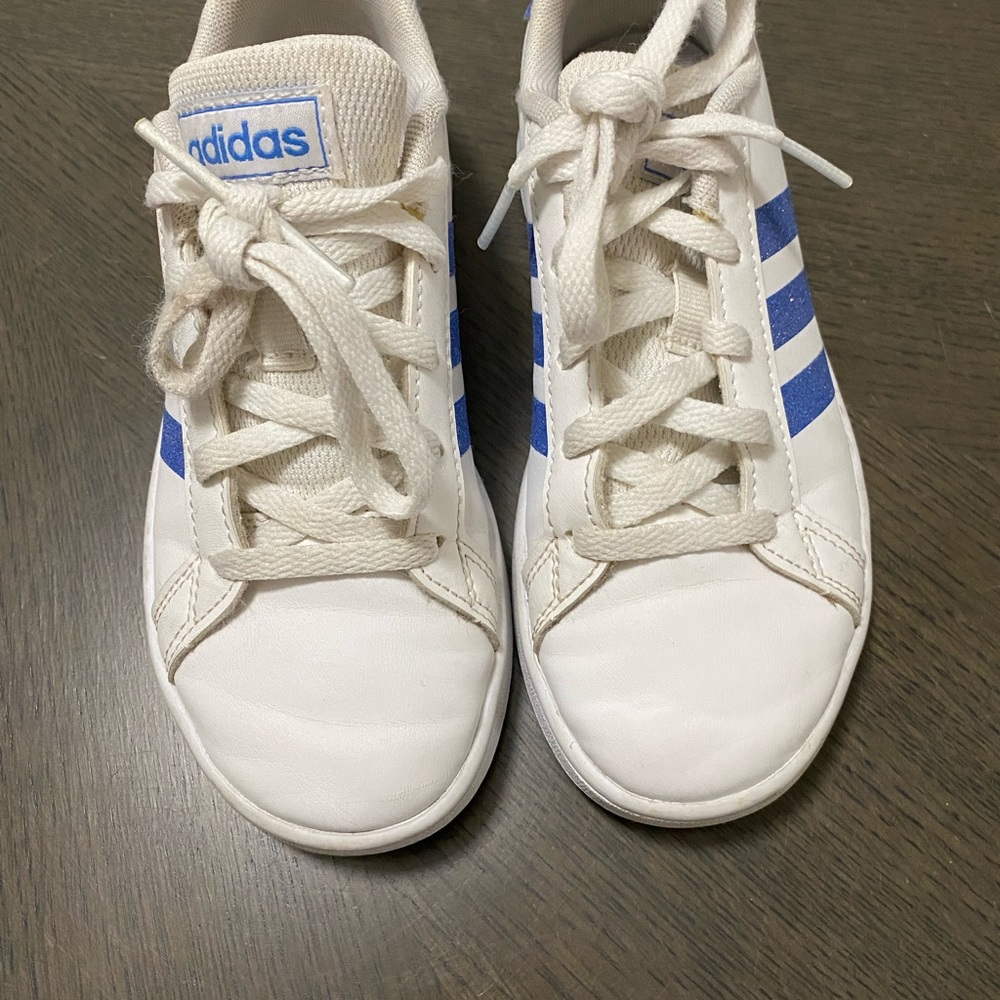 Adidas shoes 13y - Picture 2 of 8